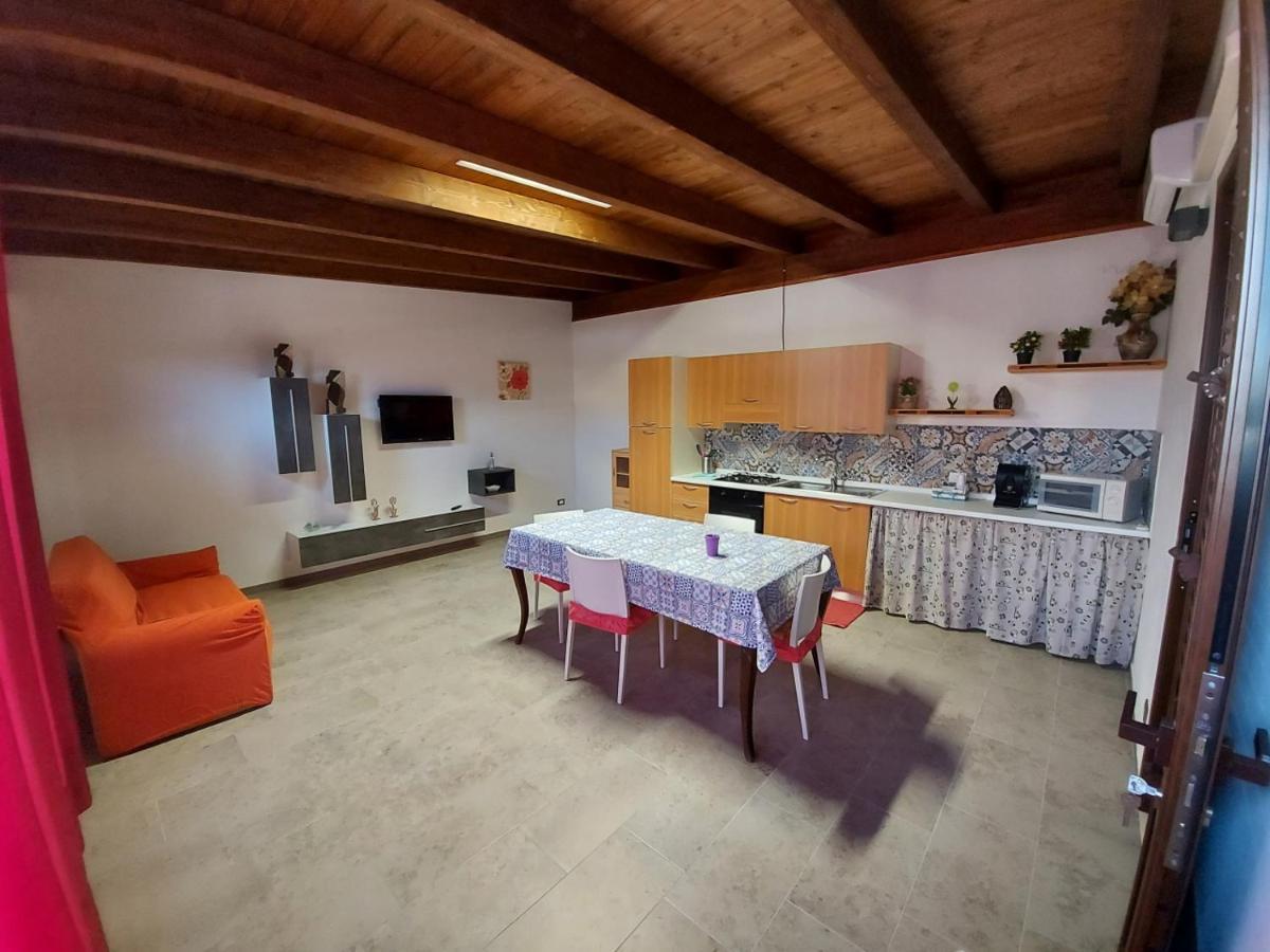 Casa Vacanze Dorotea Valderice Exterior foto