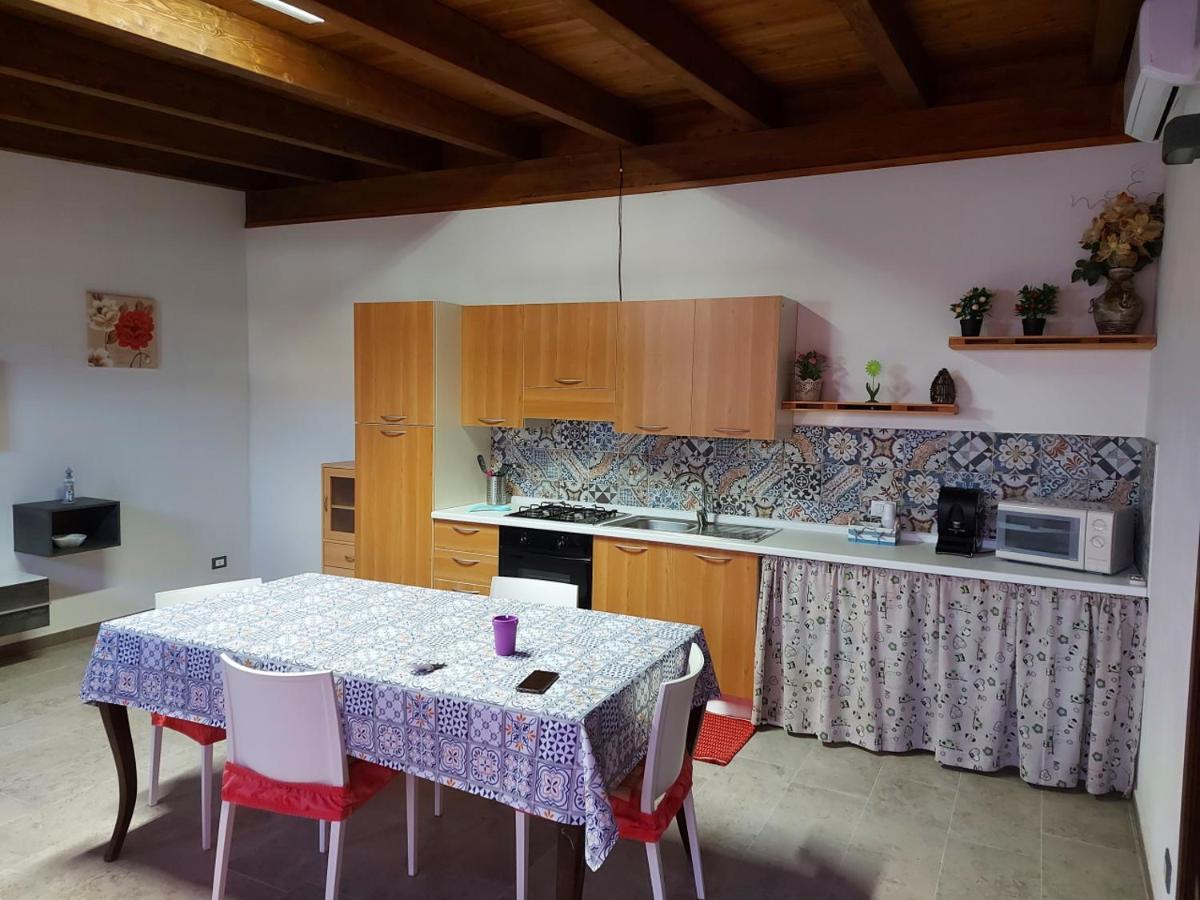 Casa Vacanze Dorotea Valderice Exterior foto
